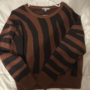 Sweater size small, never worn